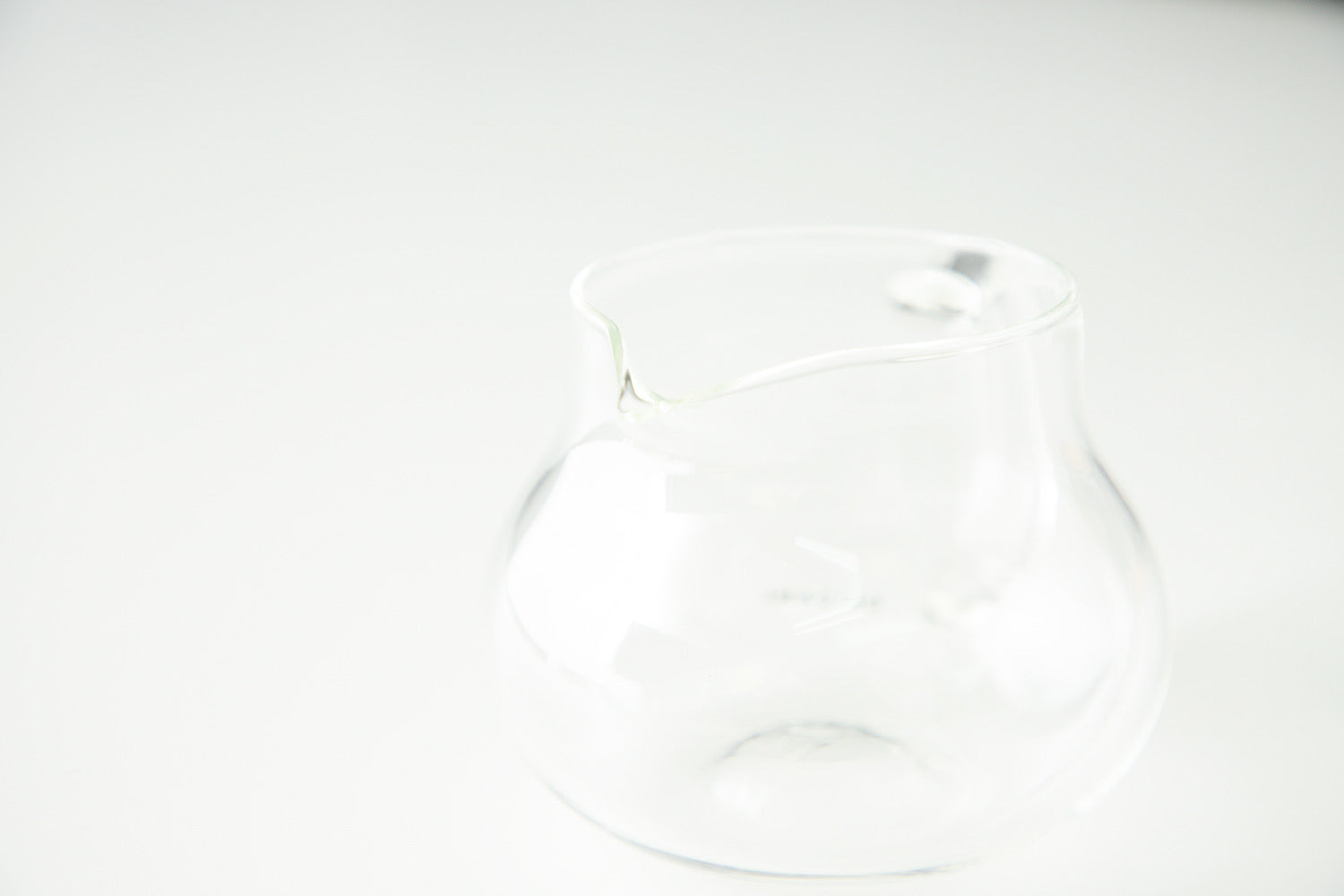 "ORIGAMI"
Pinot Aroma Glass Coffee Server