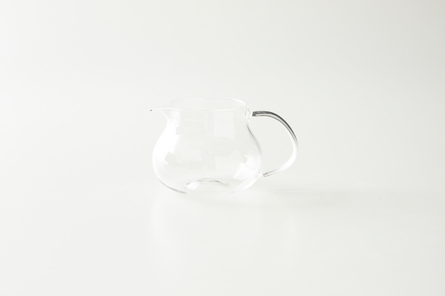 "ORIGAMI"
Pinot Aroma Glass Coffee Server